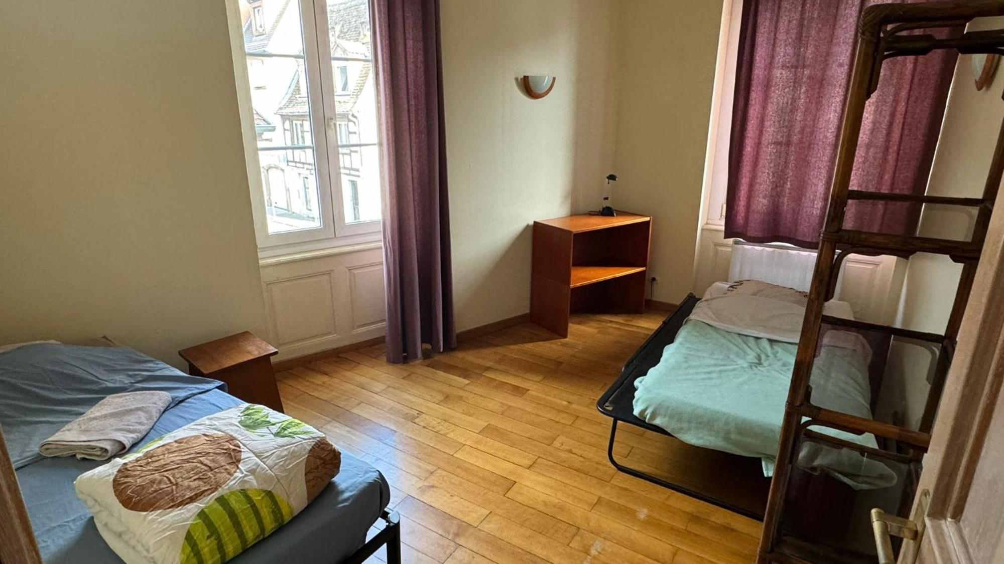 Brant Academy Petite France * Estrasburgo